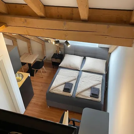 Modernes Und Helles Vs *