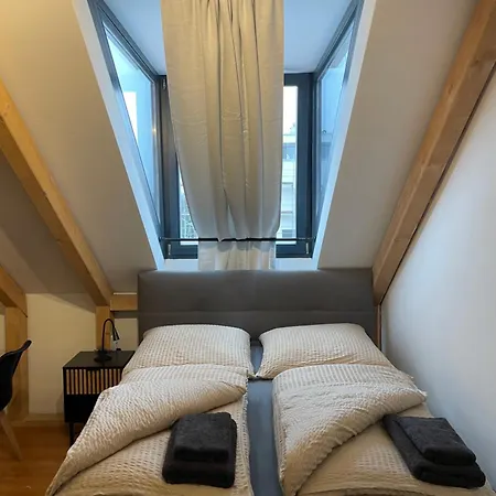 Modernes Und Helles Vs Villingen-Schwenningen